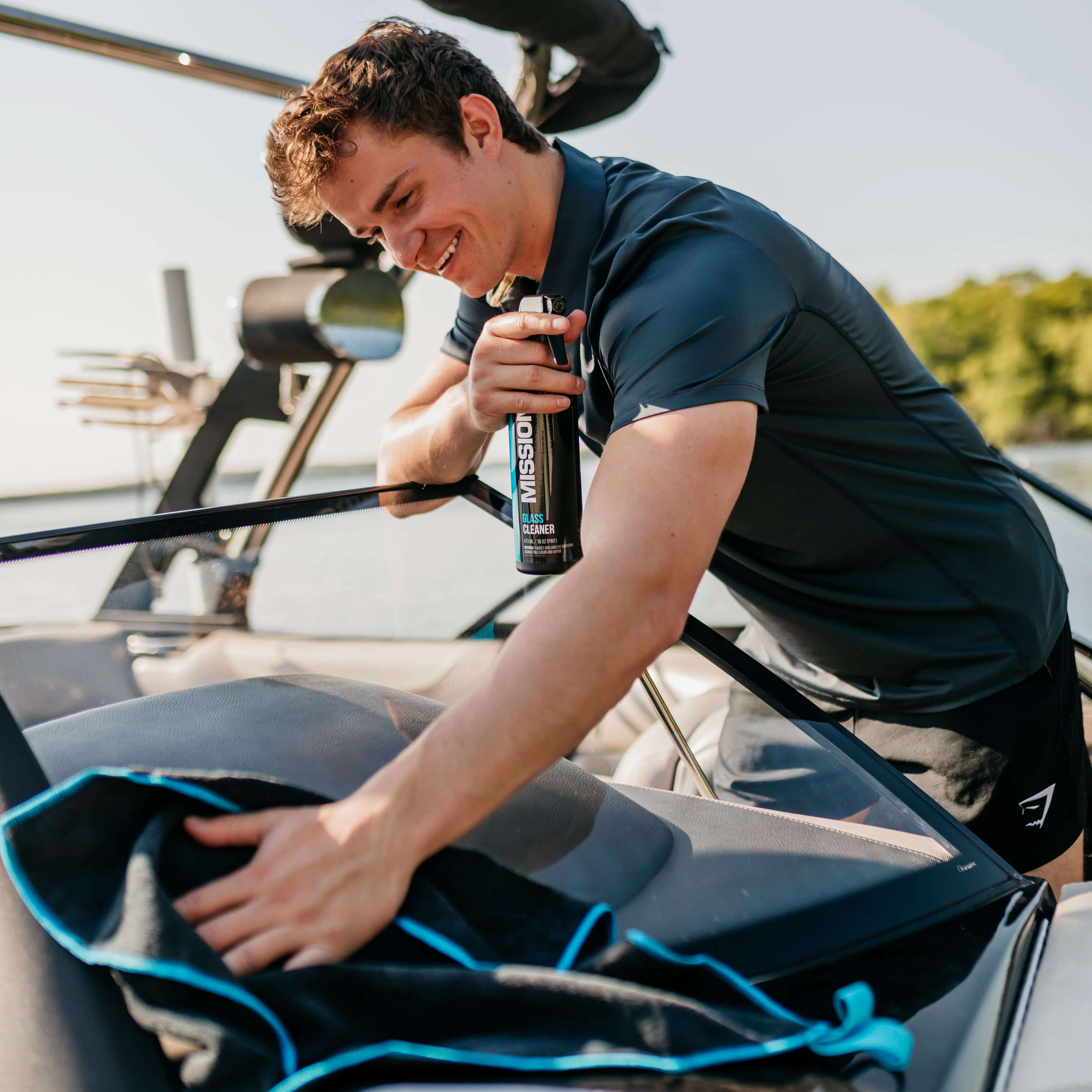 MISSION | Boat Cleaning Kit | Cleaning Supplies & Tote - Image 10