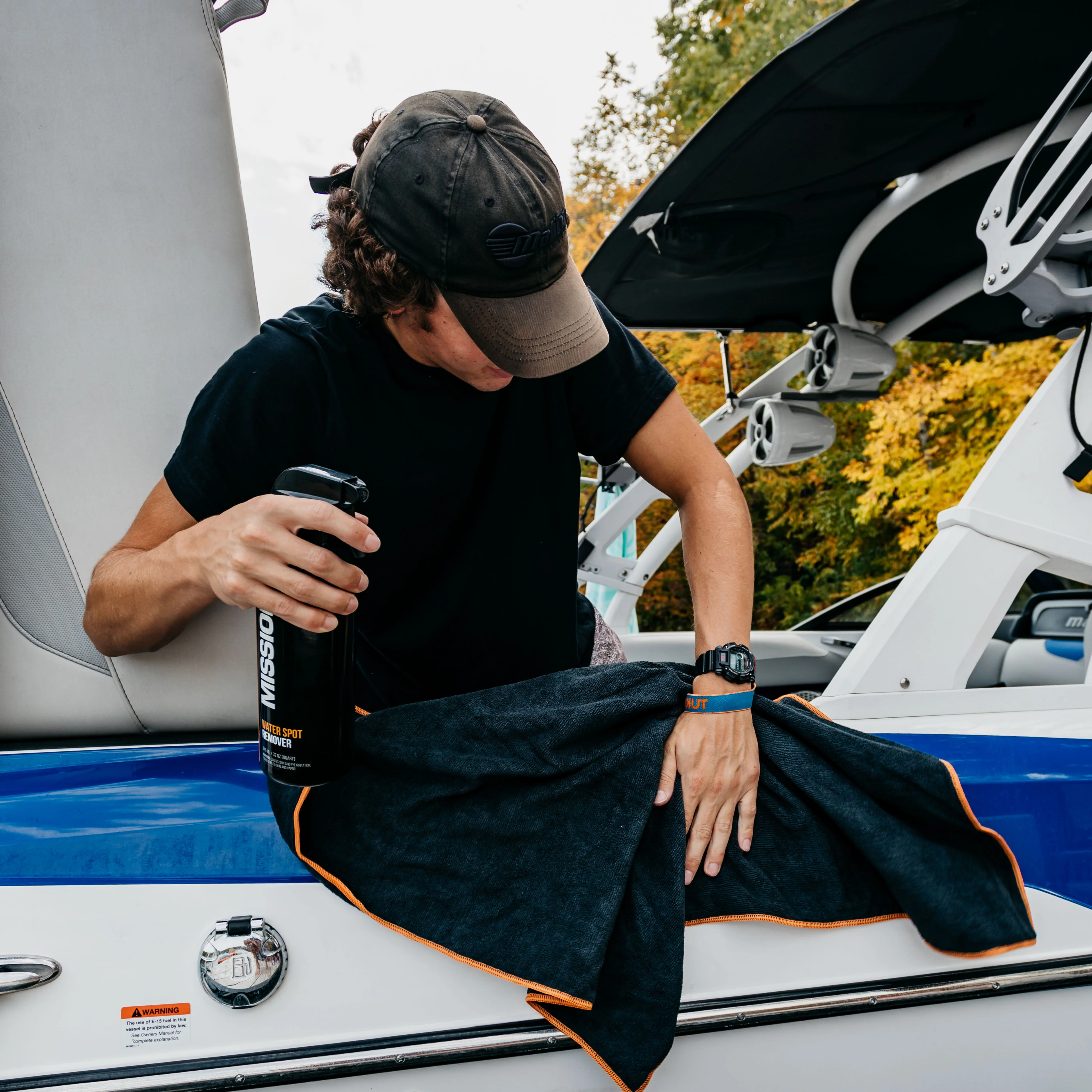 MISSION | Boat Cleaning Kit | Cleaning Supplies & Tote - Image 15