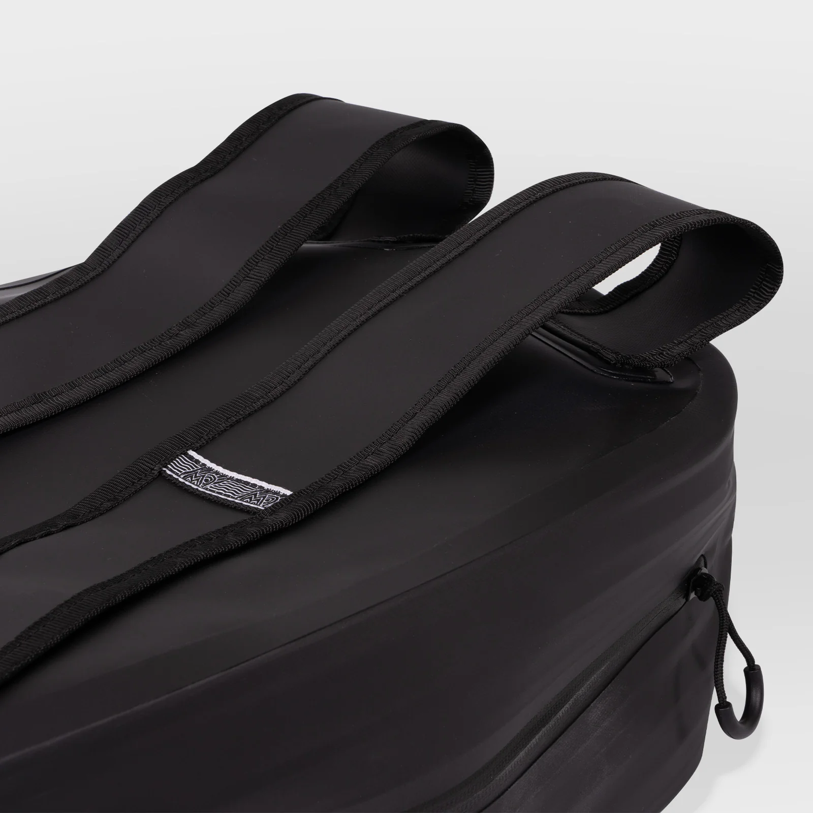 CASSI | Backpack | Dual-Compartment 18L Daypack - Image 12