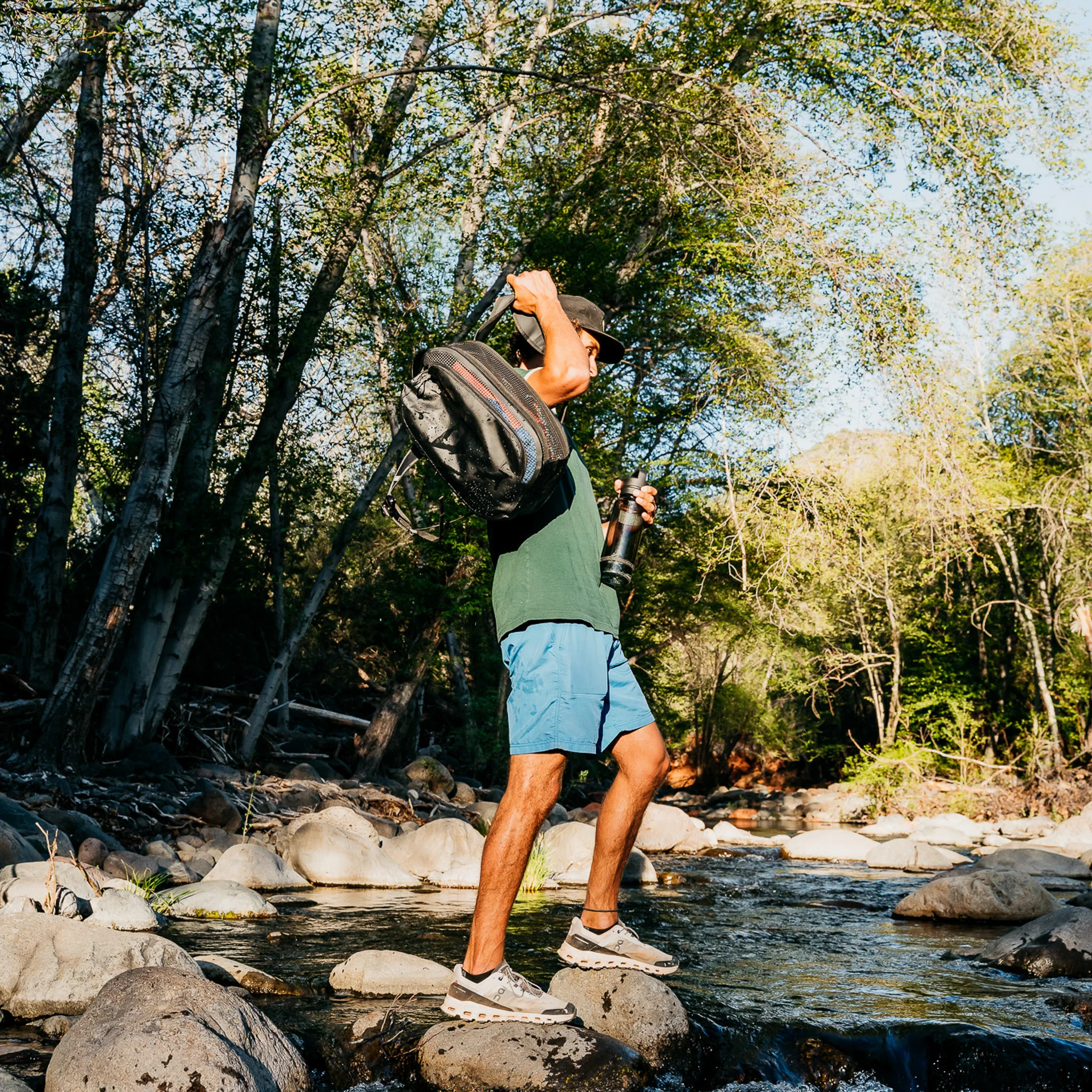 CASSI | Backpack | Dual-Compartment 18L Daypack - Image 15