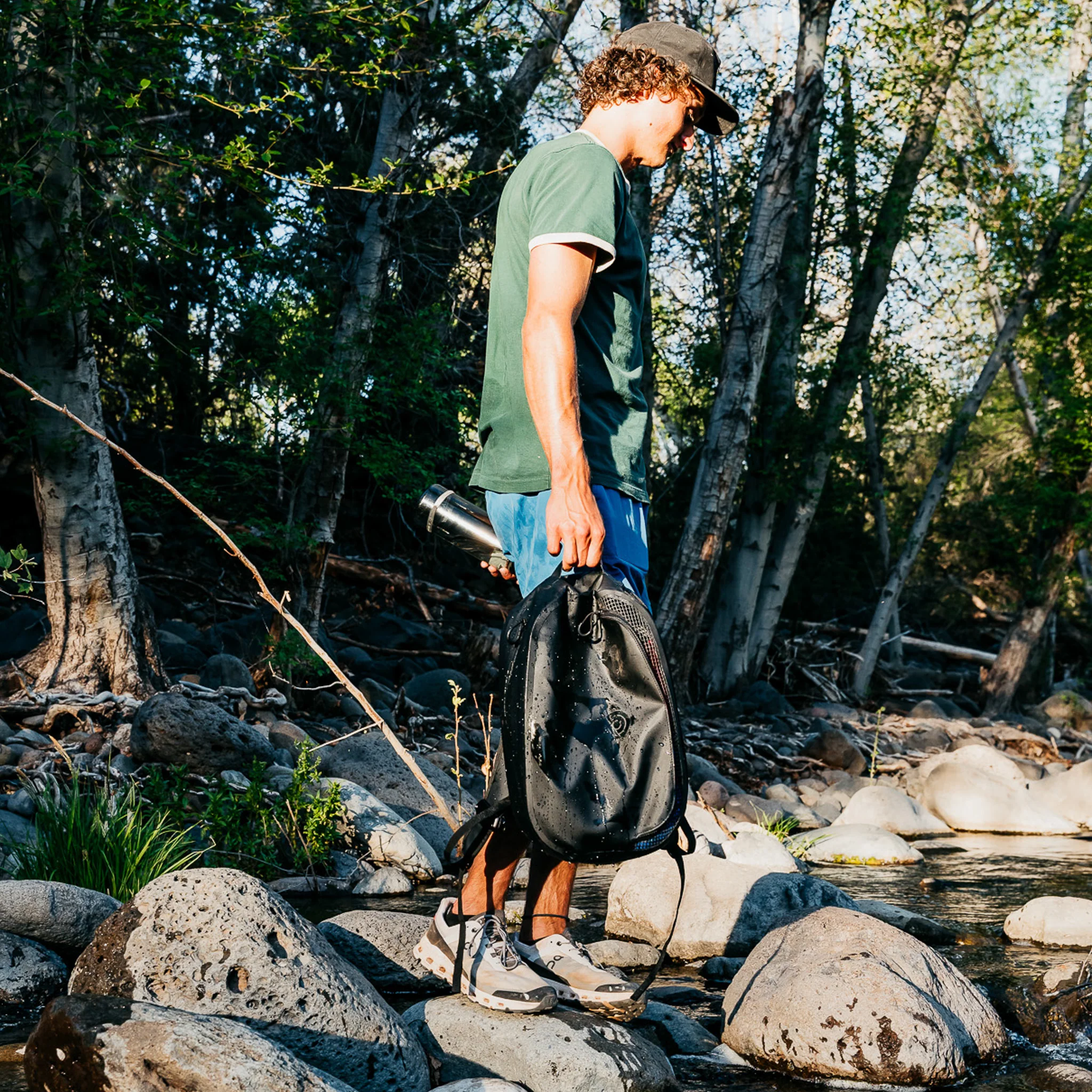 CASSI | Backpack | Dual-Compartment 18L Daypack - Image 17