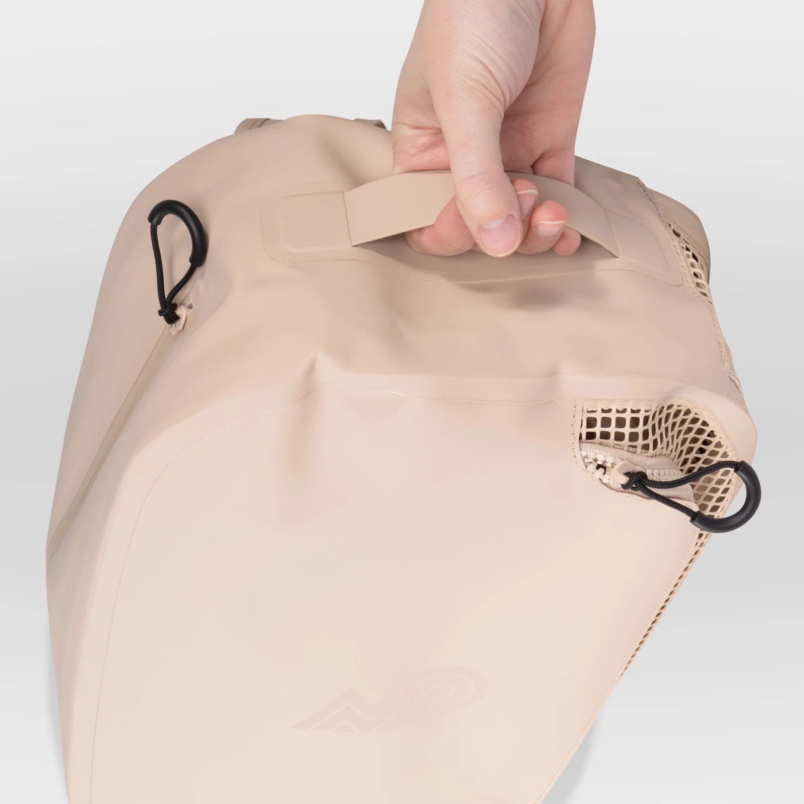 CASSI | Backpack | Dual-Compartment 18L Daypack - Image 30