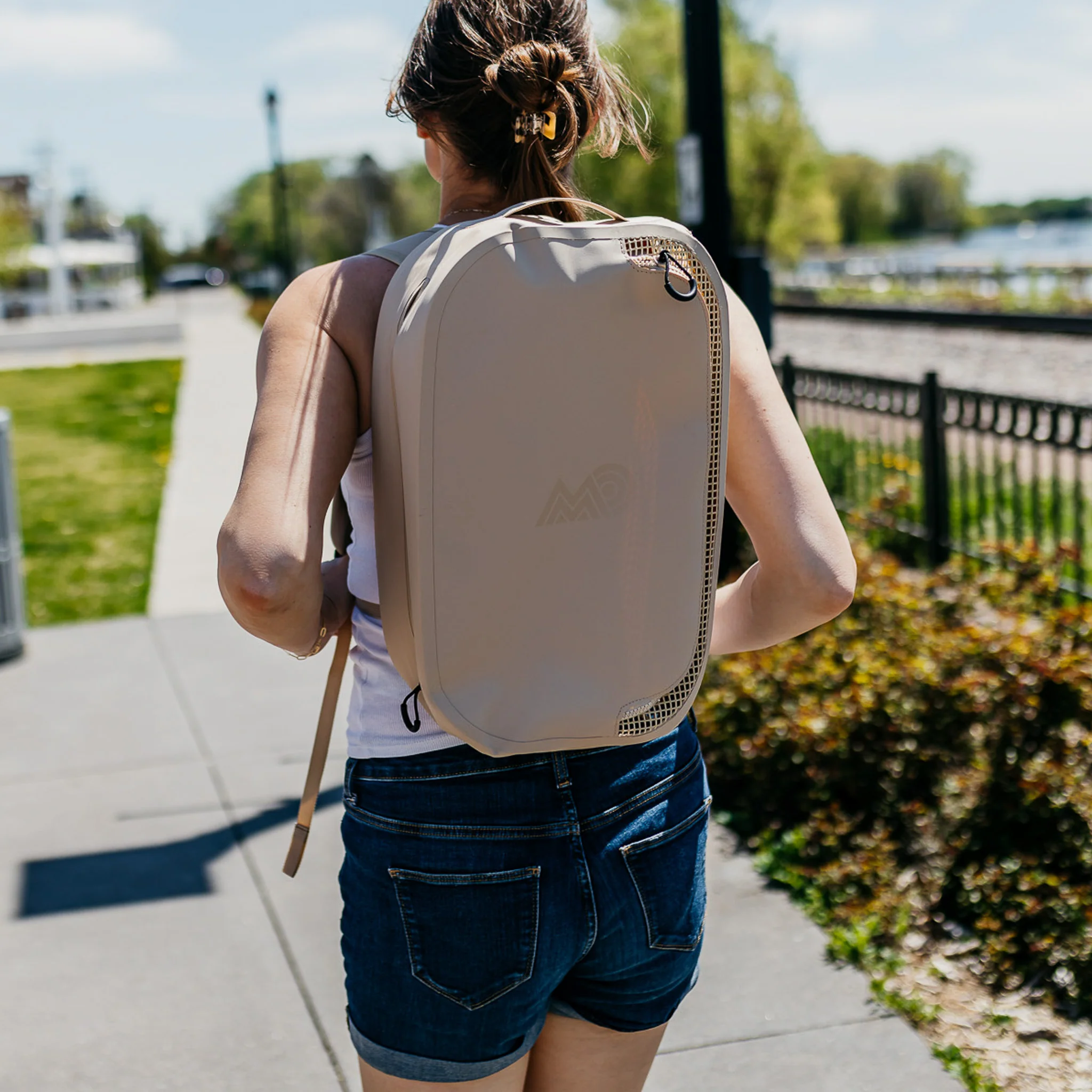 CASSI | Backpack | Dual-Compartment 18L Daypack - Image 33