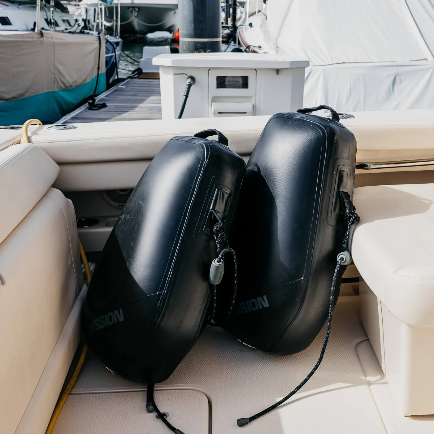 DYMON | Inflatable Fenders - Image 7