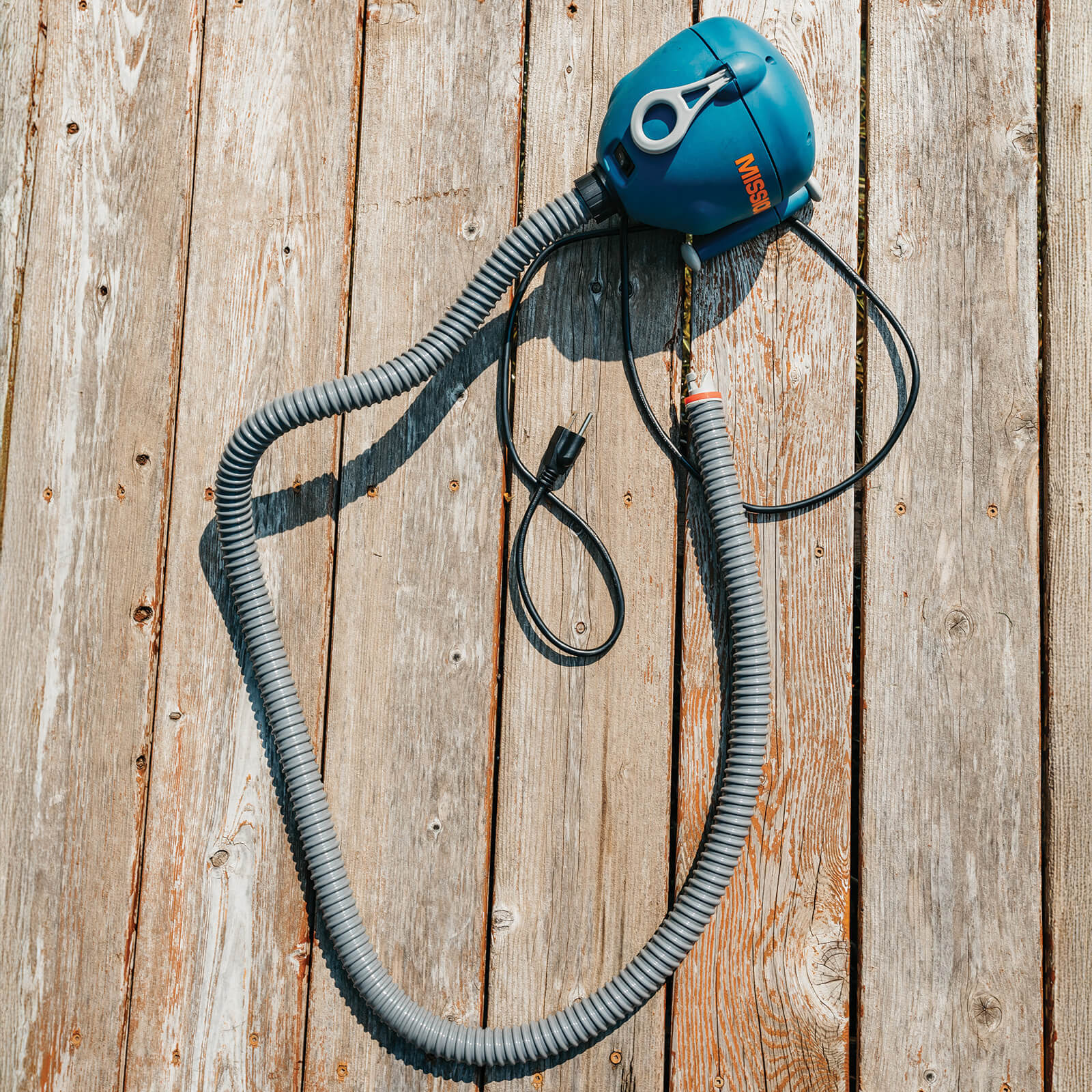 120v AC Electric Pump | High-Volume Air Pump for Inflatables - Image 4
