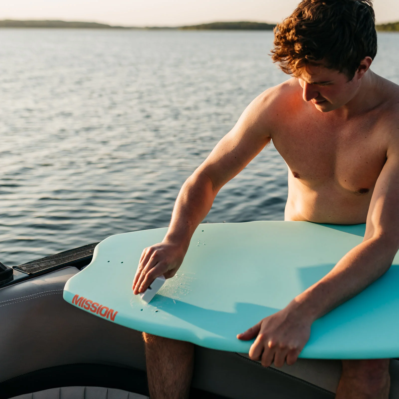 KILO | Wax Hybrid Wakesurfer - Image 9