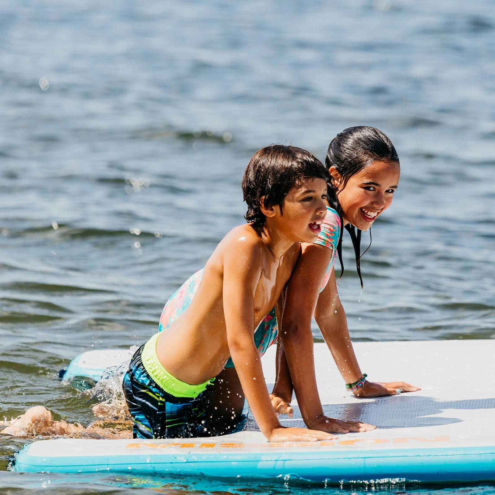 REEFLITE | Inflatable Water Mat | Compact + Easy-up - Image 9